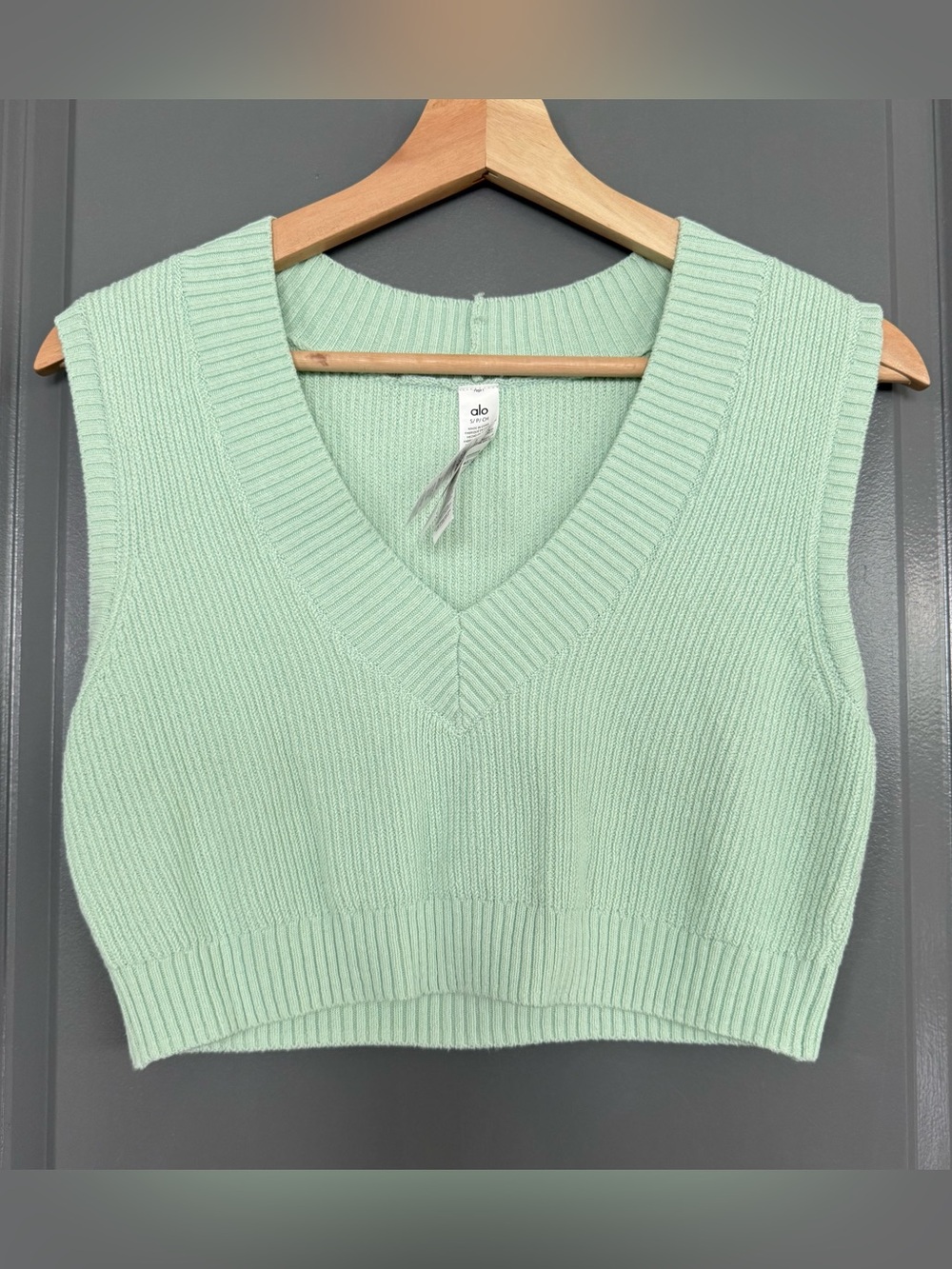 Alo Yoga Mint Green Spearmint Supernatural Sweater Tank